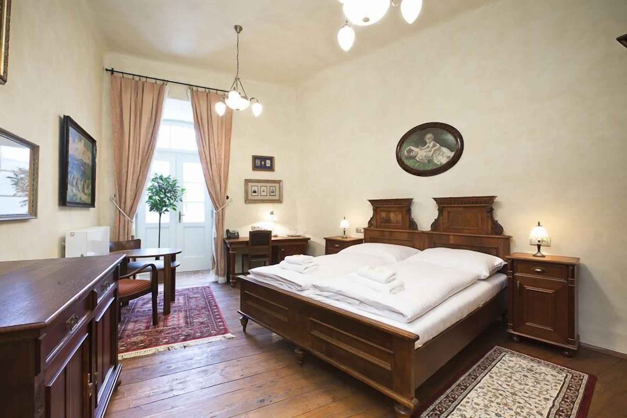 Hotel Latran Czeski Krumlow Zewnętrze zdjęcie