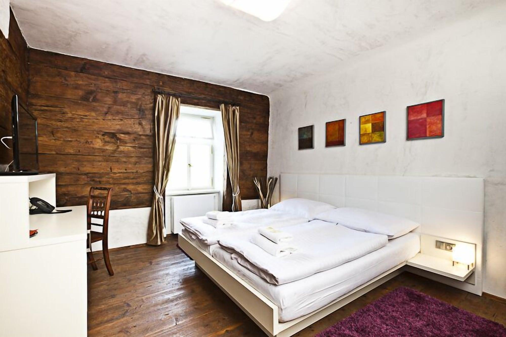 Hotel Latran Czeski Krumlow Zewnętrze zdjęcie