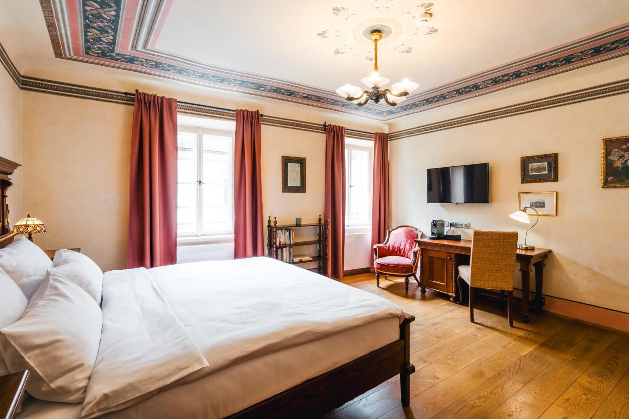 Hotel Latran Czeski Krumlow Zewnętrze zdjęcie