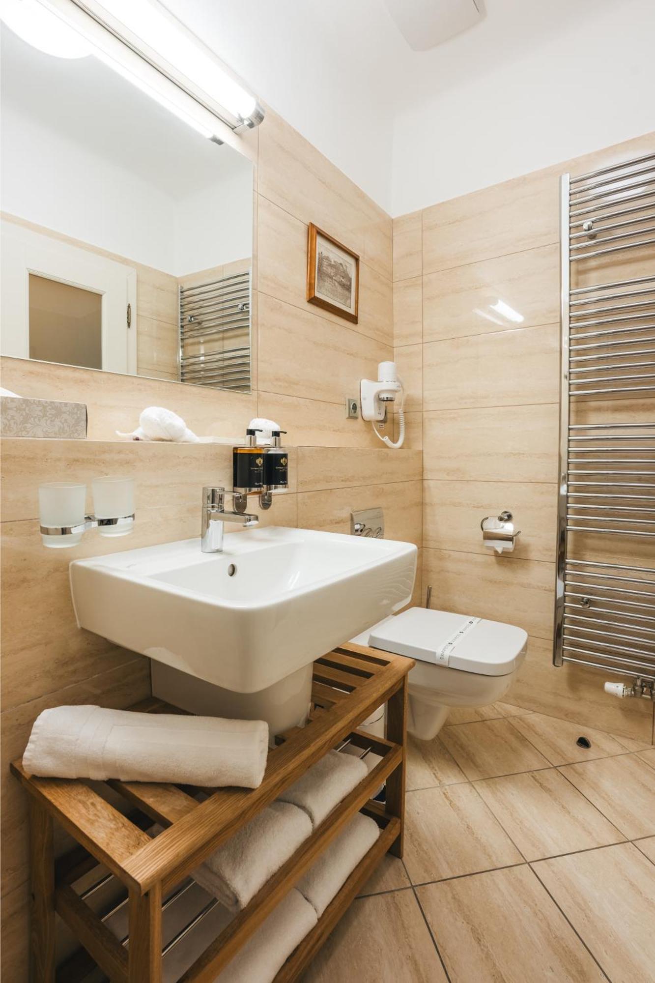 Hotel Latran Czeski Krumlow Zewnętrze zdjęcie